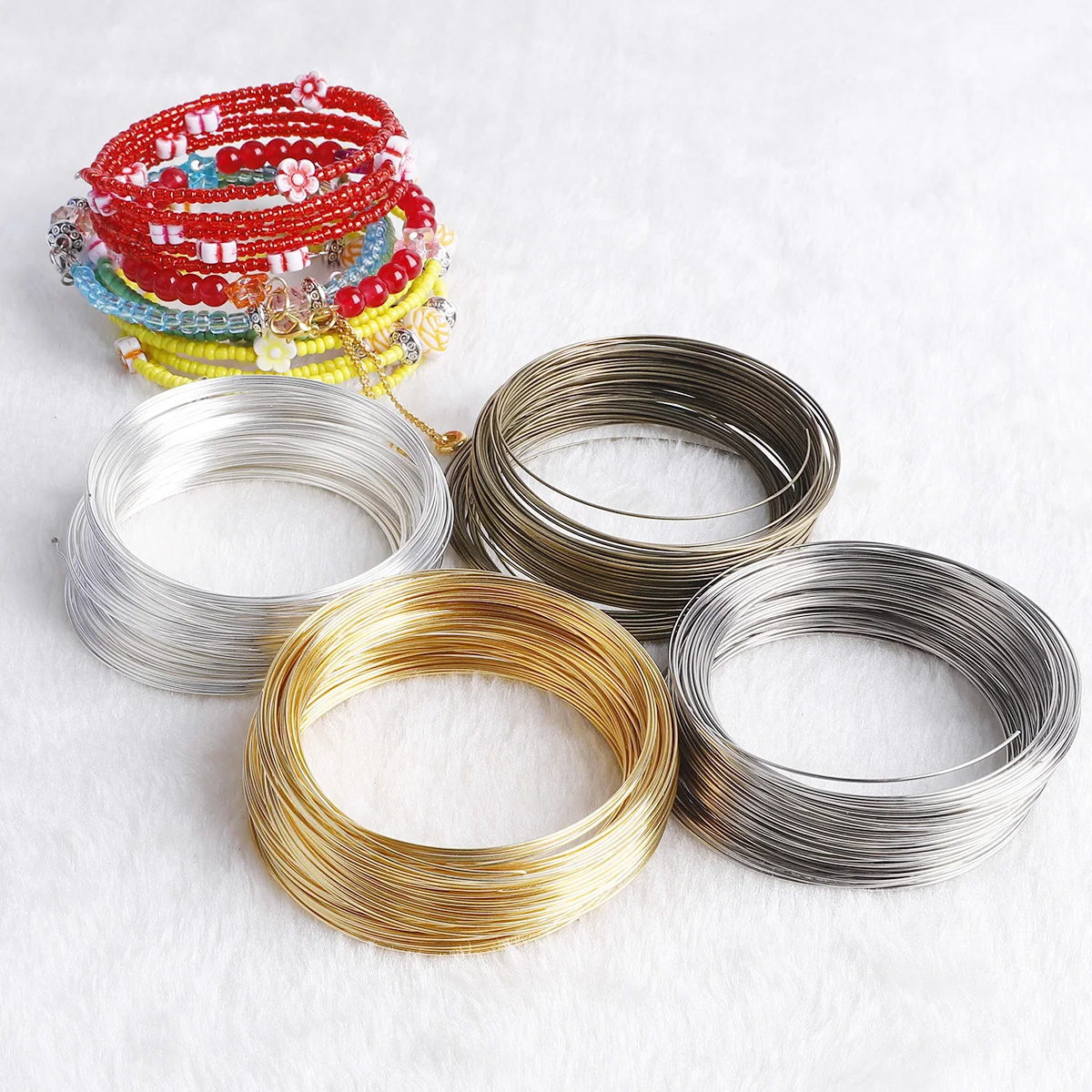100ループ 0.6mm メモリーワイヤー ブレスレット リ - Coil Building Kit のレビューと価格